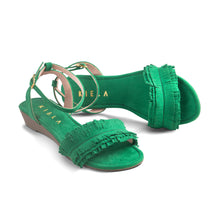 Load image into Gallery viewer, Sandalias de mujer en textura gamuza y con taco de 3 ctms