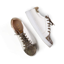 Cargar imagen en el visor de la galería, Zapatillas urbanas de mujer con combinación de colores y materiales